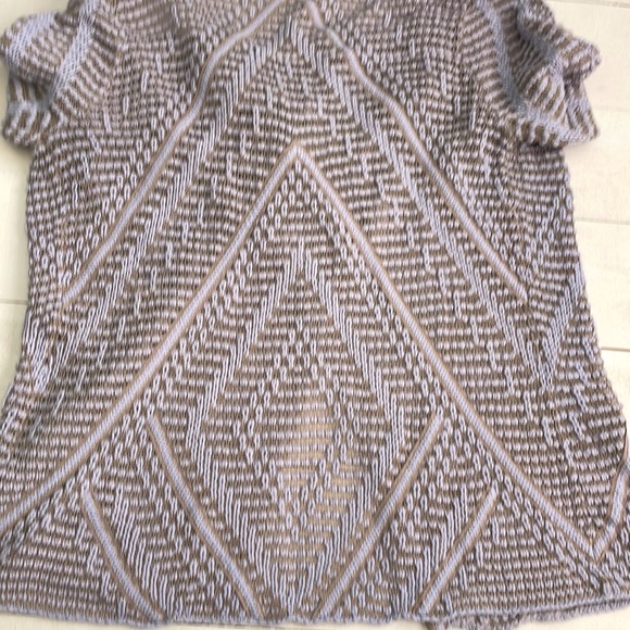 Cardigan - Picture 4 of 6